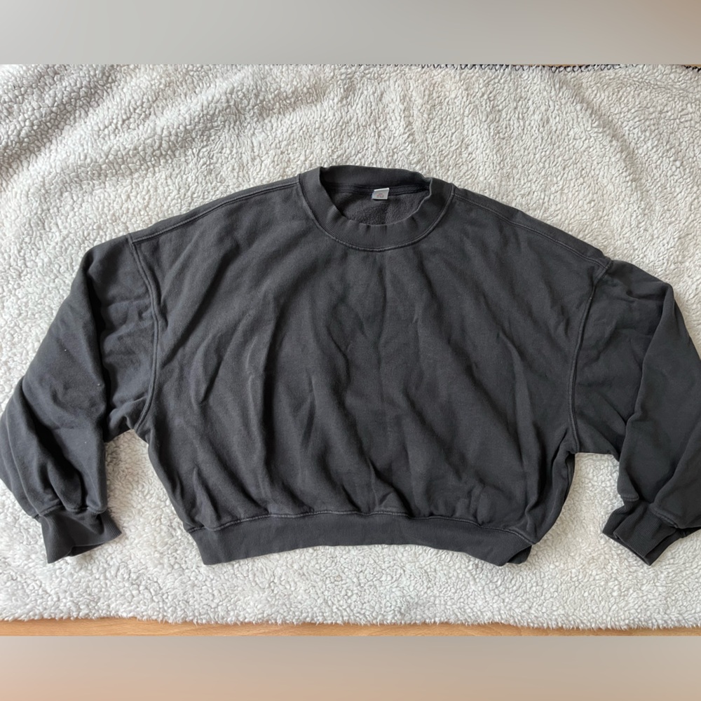 Crop Top Sweatshirt